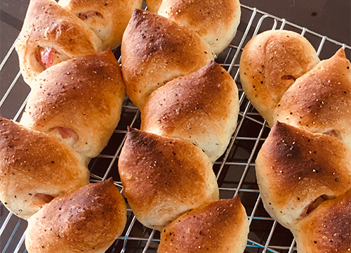 気分転換「手ごねパン作り」